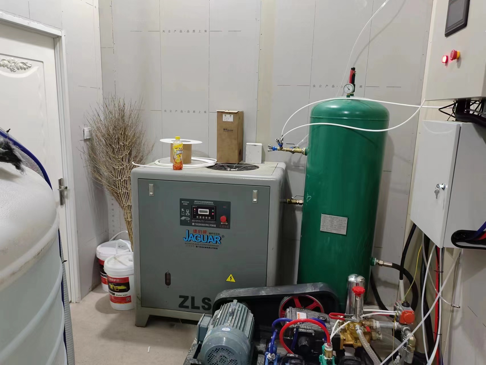 急兑 二道自助洗车店铺出兑 新装修
