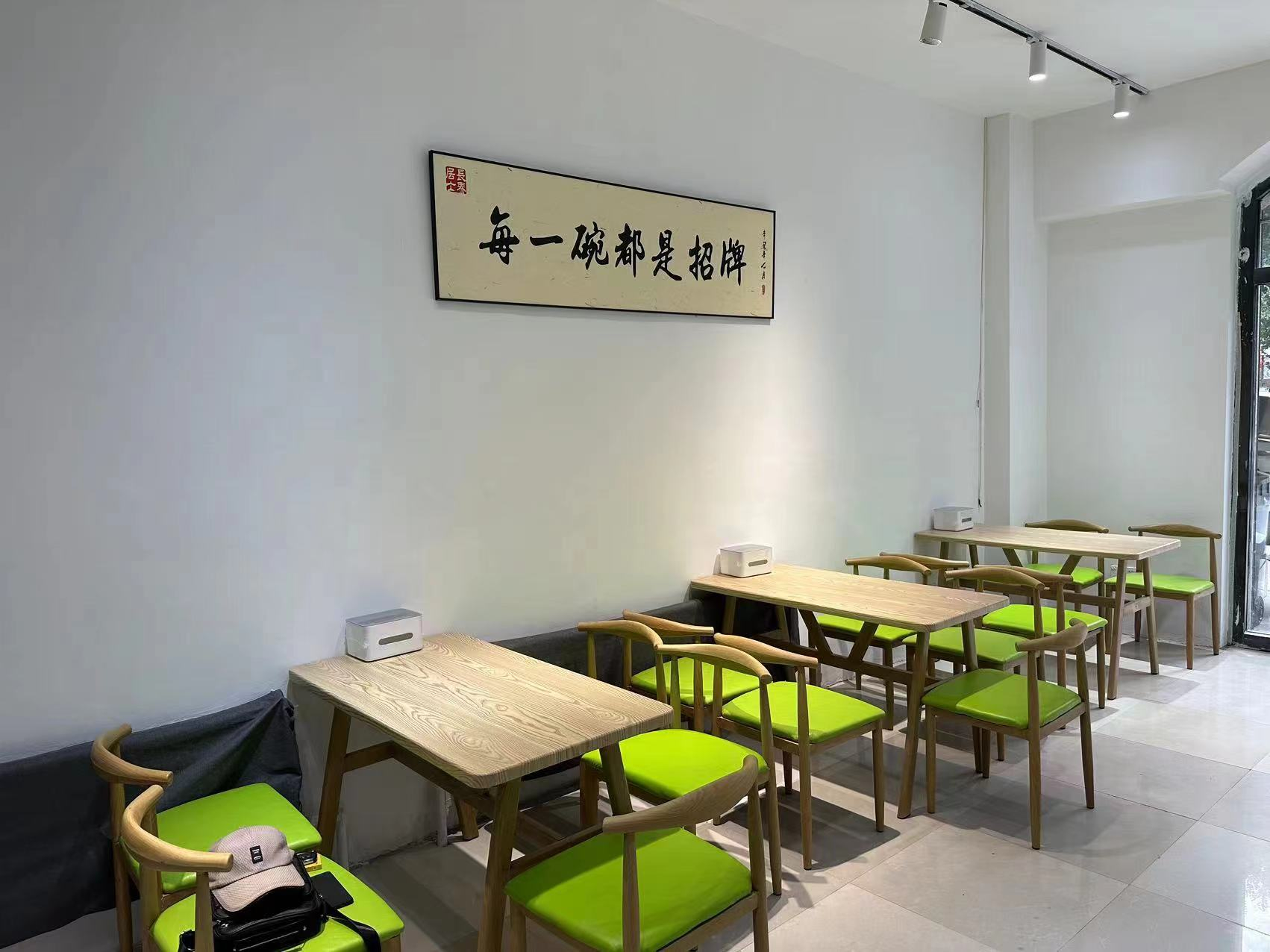 急兑 武汉路麻辣烫炸串快餐店出兑 餐馆出兑