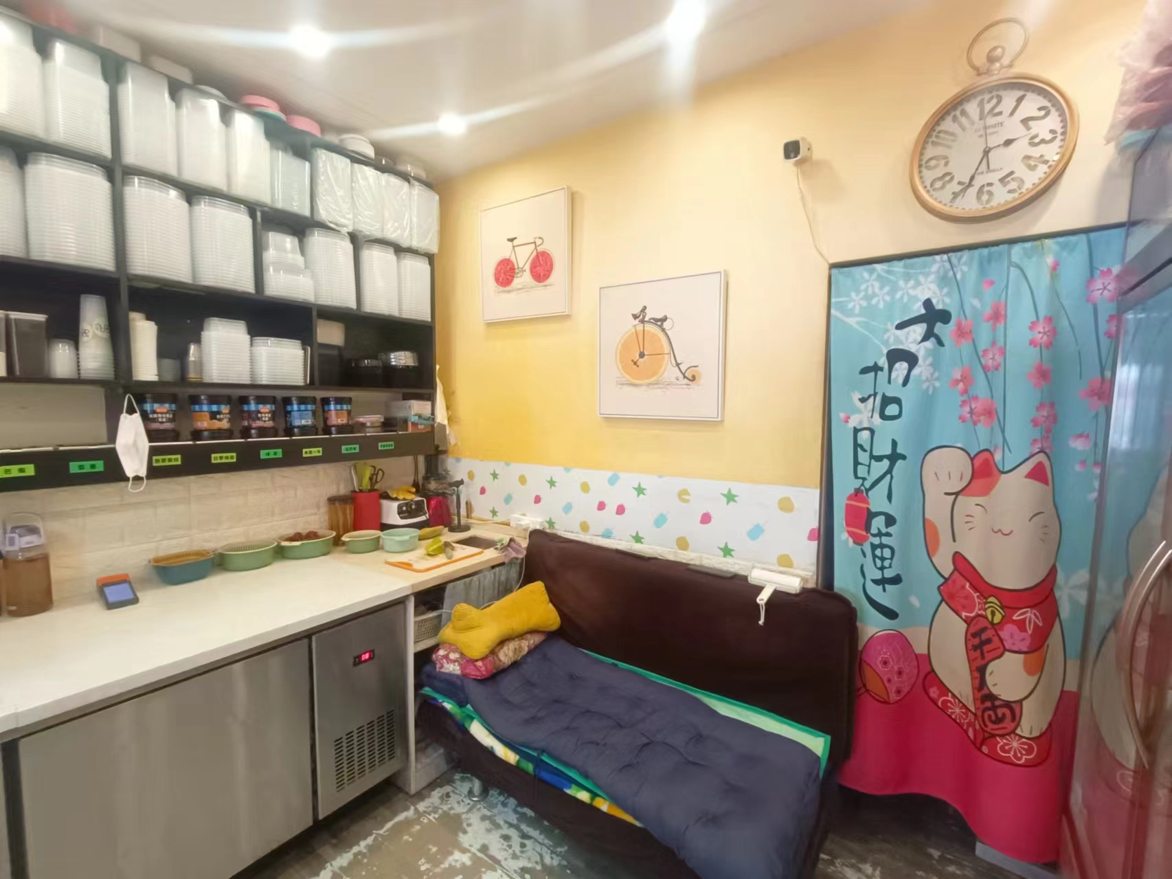 急兑 朝阳区隆礼路品凡水果捞出兑 小吃店出兑