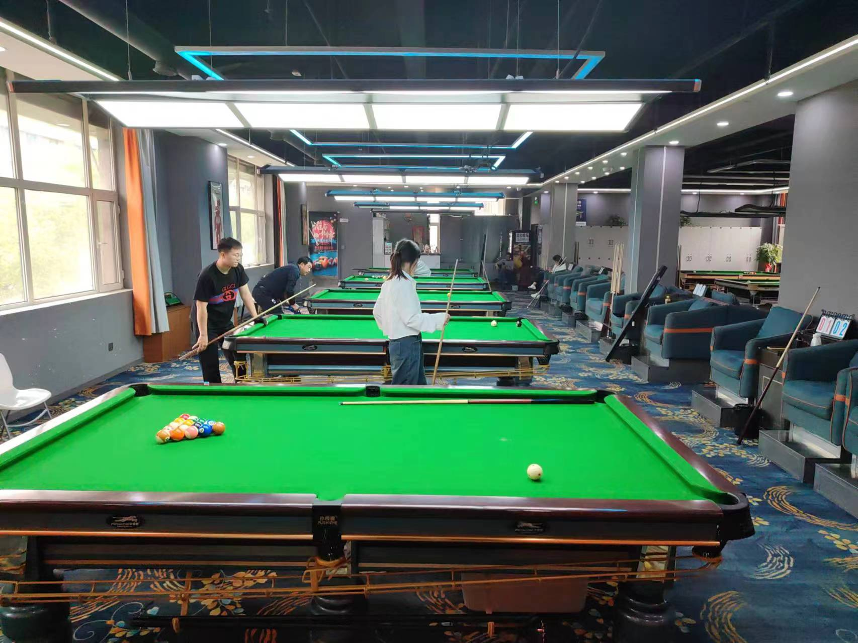 急兑 高新区台球桌球 棋牌会所出兑转让