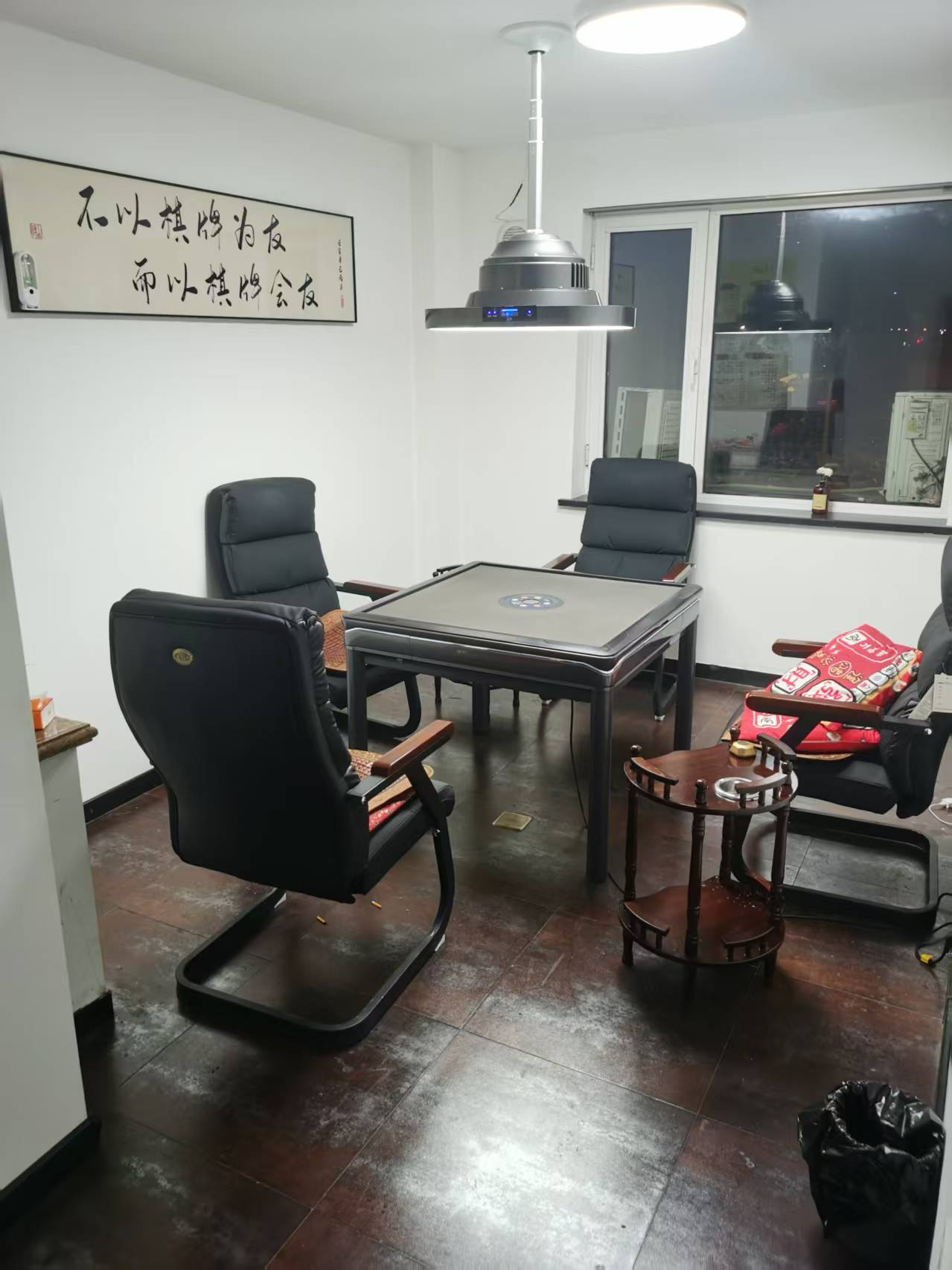 经开区会展大街棋牌室出兑