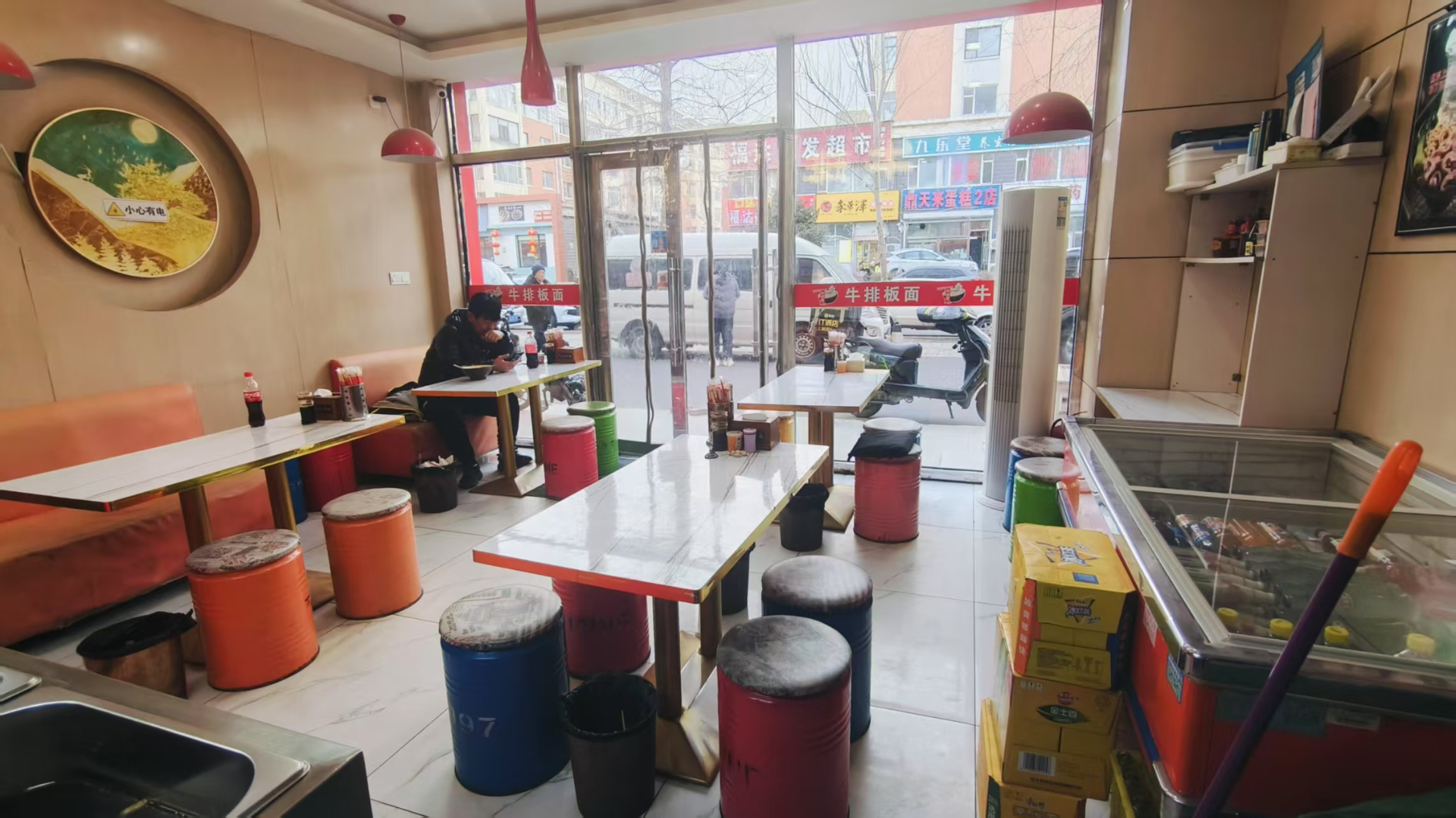 南部新城面馆出兑转让 快餐店出兑转让