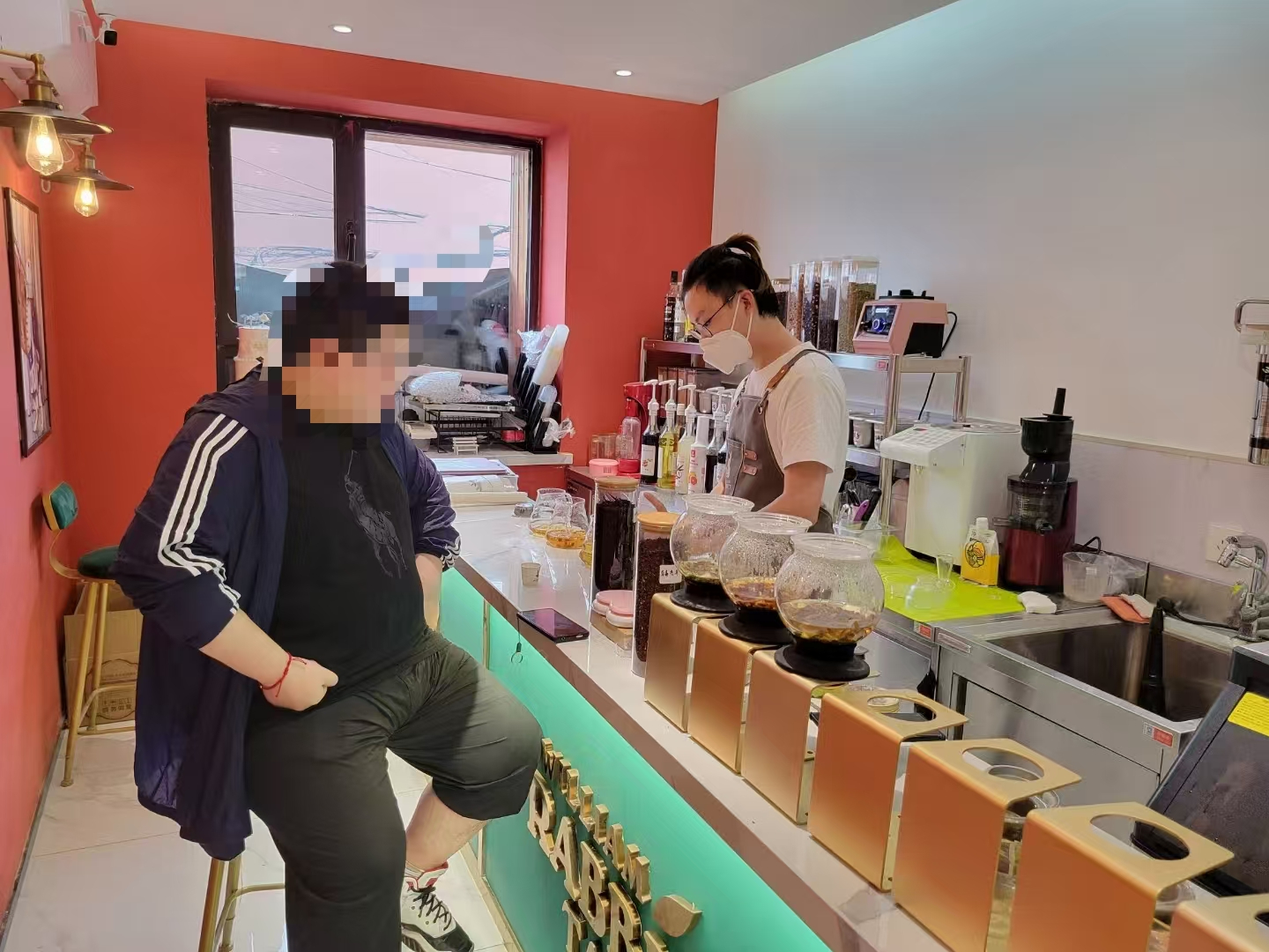 朝阳烘培店出兑 茶饮店出兑 商圈广泛 可改项 可空兑