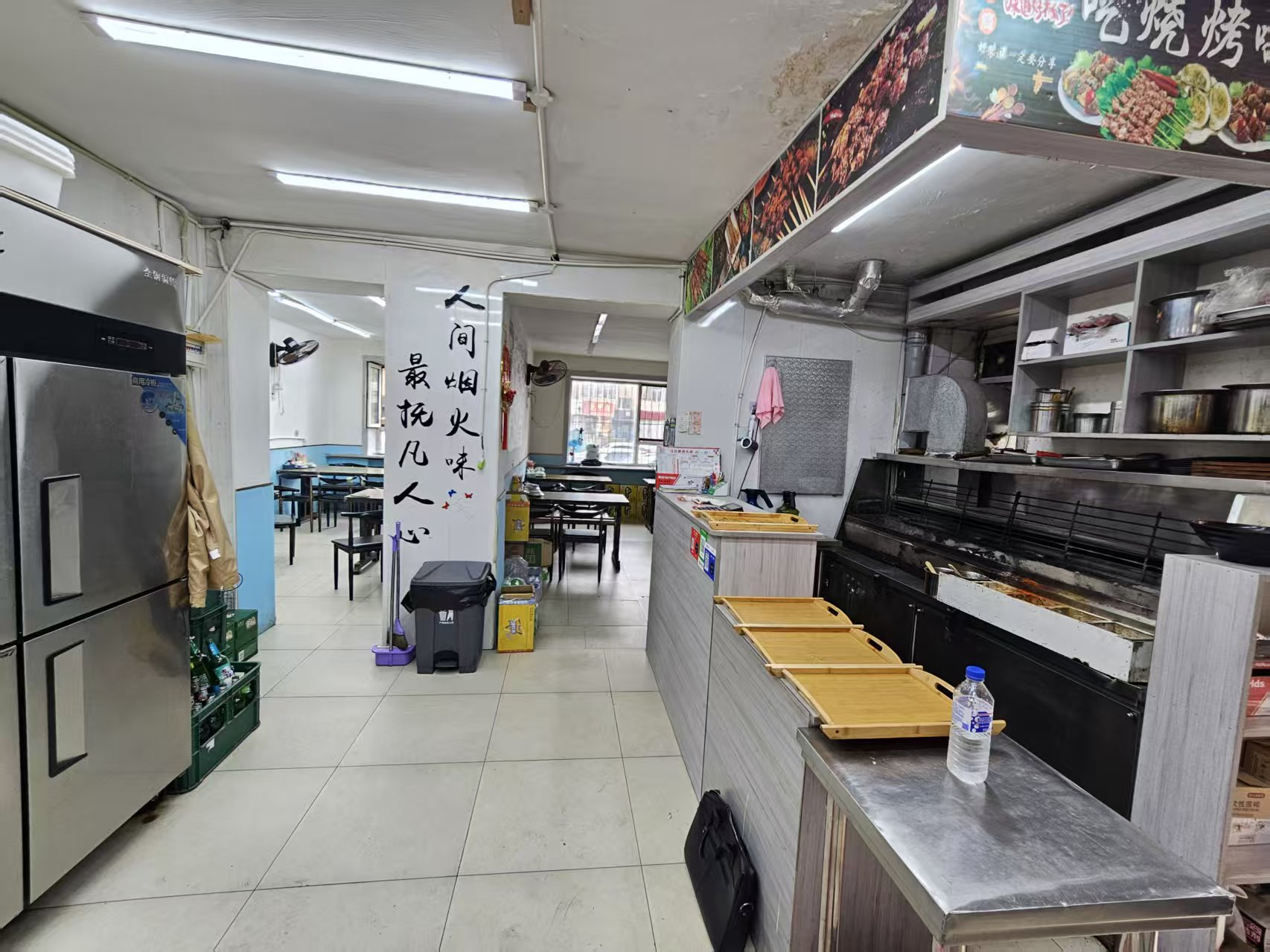大学旁边烧烤店出兑转让