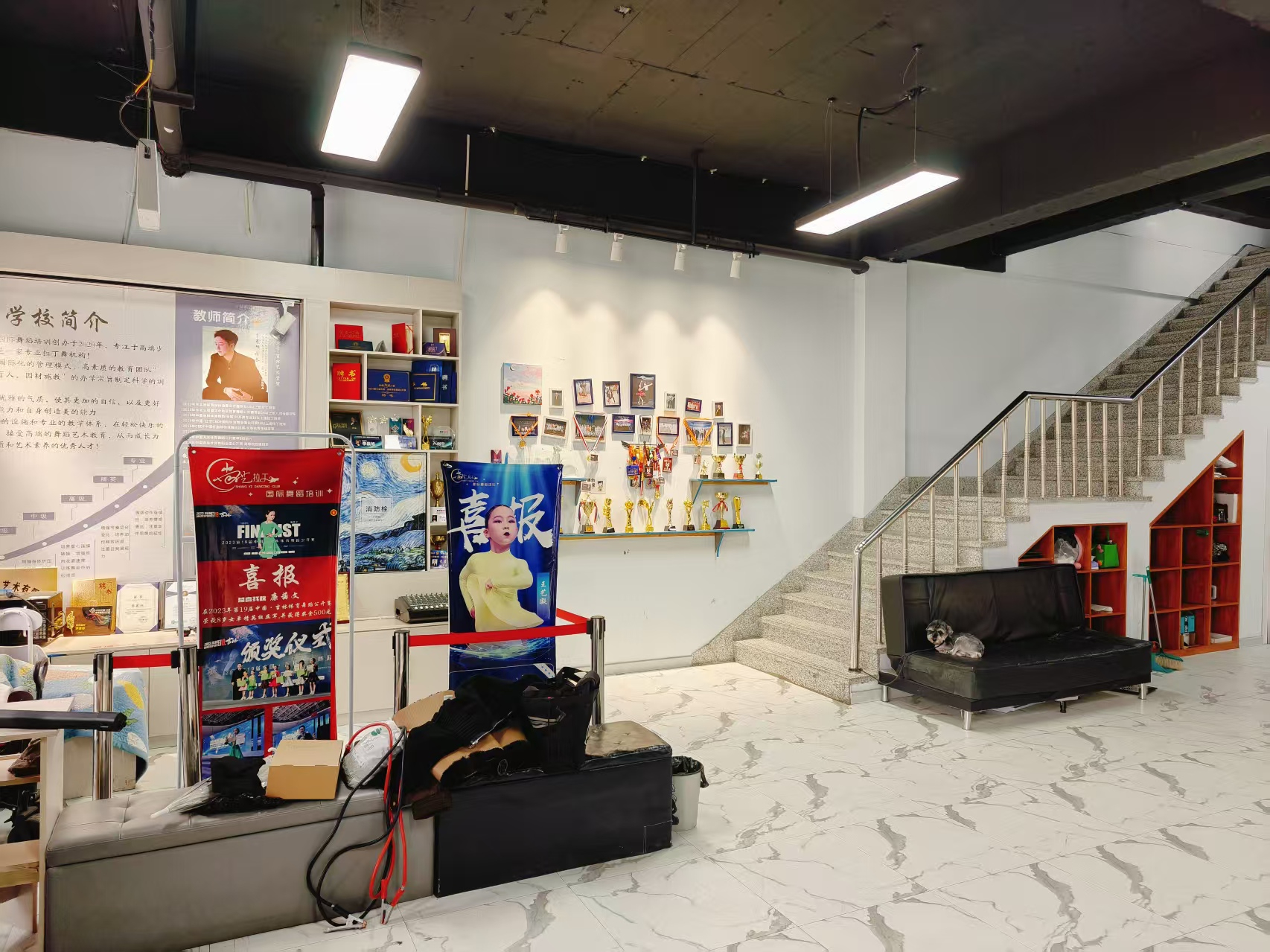 北湖拉丁舞蹈教室出兑 舞蹈培训教室出兑店