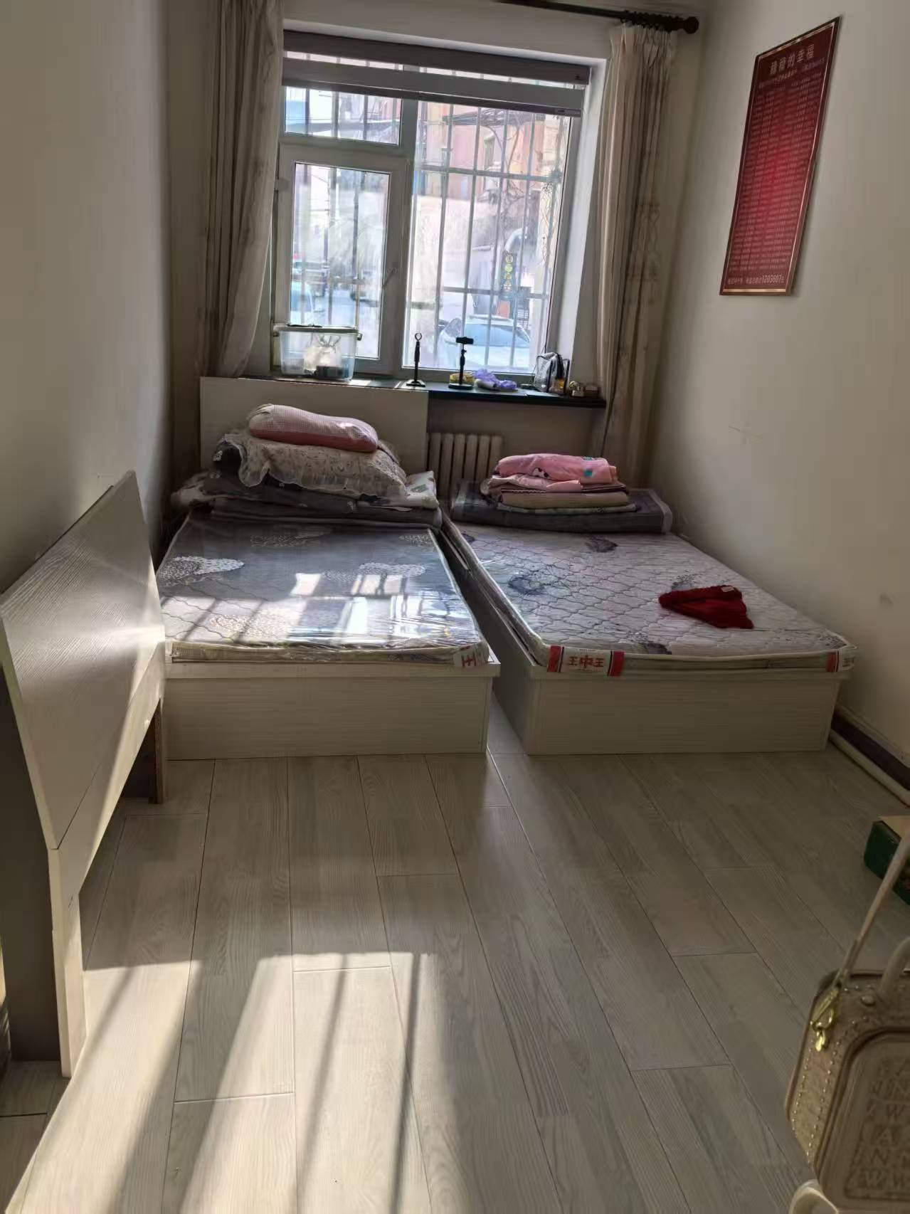 门市出租无兑费，新装修，适合美容美体减肥养生保健按摩等项目