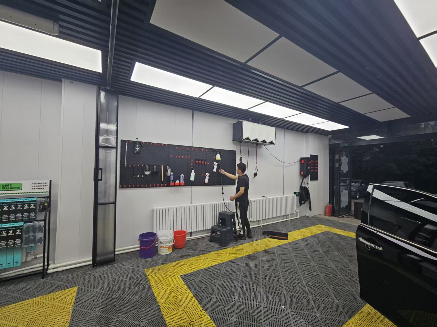 高档汽车贴膜店出兑 洗车店出兑