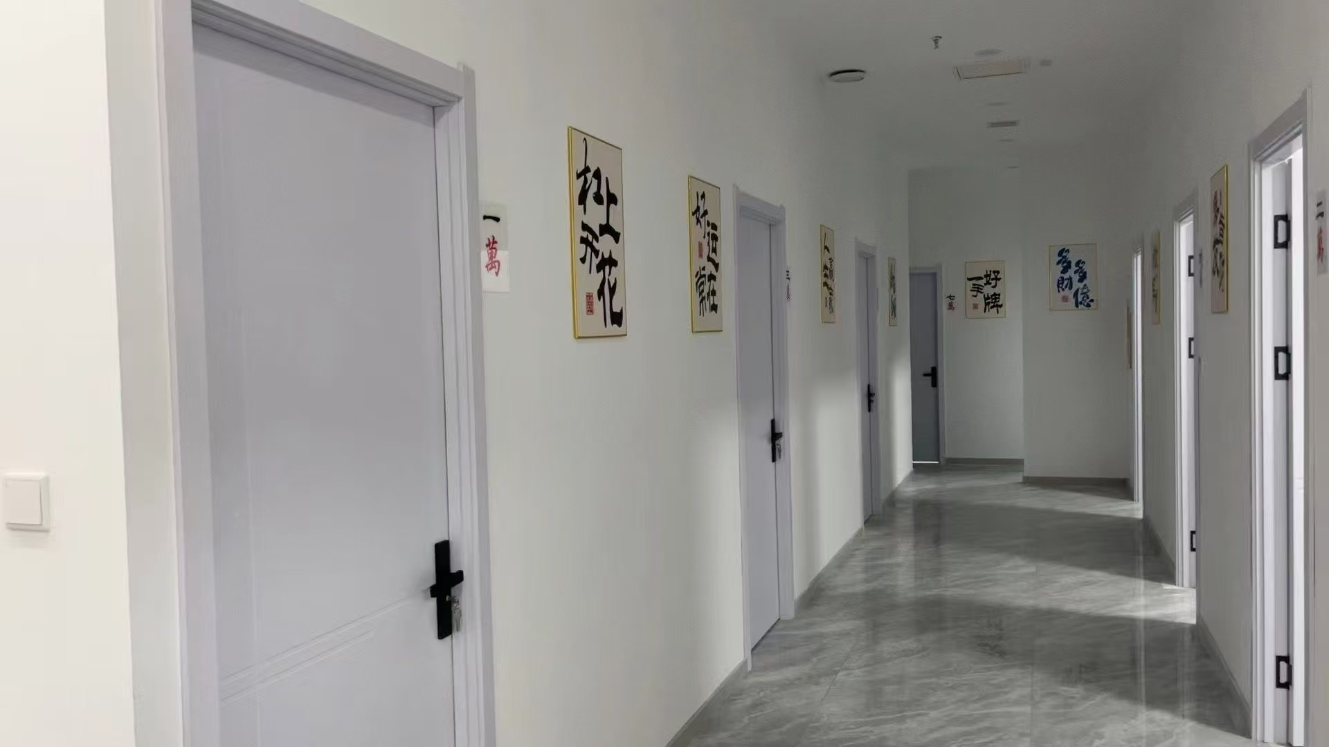 棋牌室出兑转让 砂之船附近200平