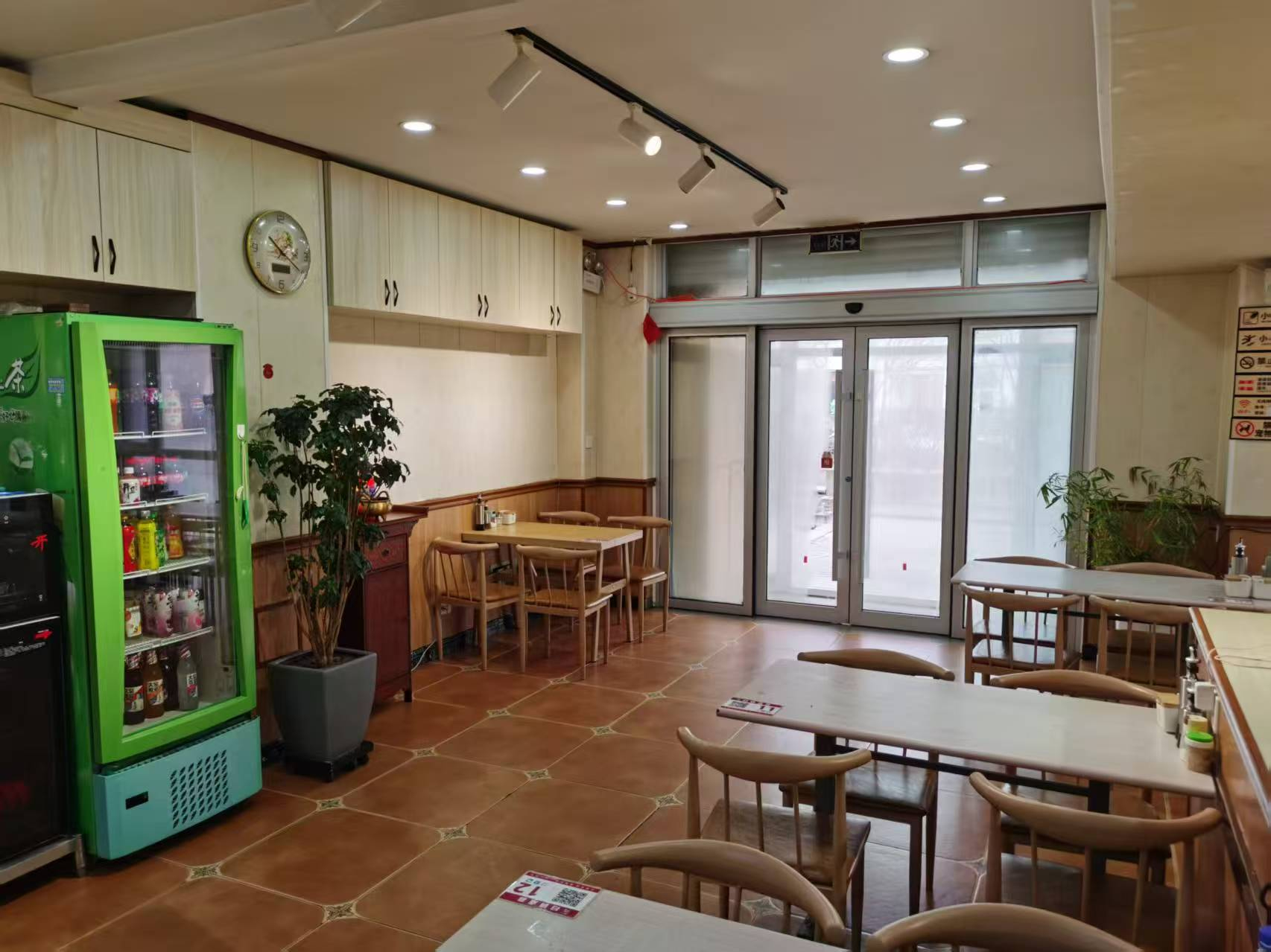 绿园区米线麻辣烫店出兑 快餐店出兑转让